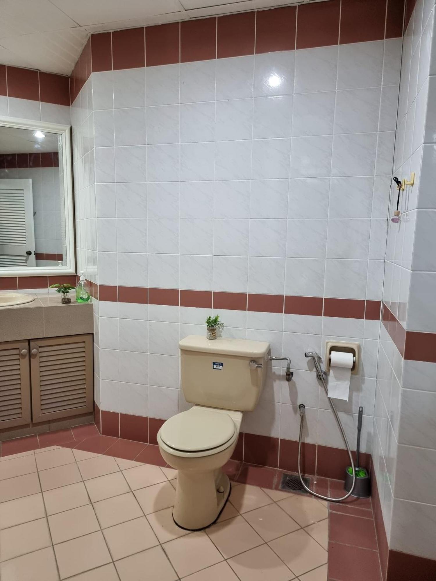 Cozzzy Hut Riverbank Suites Kuching With Spectacular River View Zewnętrze zdjęcie